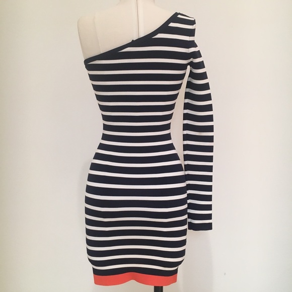 BCBGMaxAzria 1 Shoulder Navy & White Bandage Dress - Picture 5 of 8